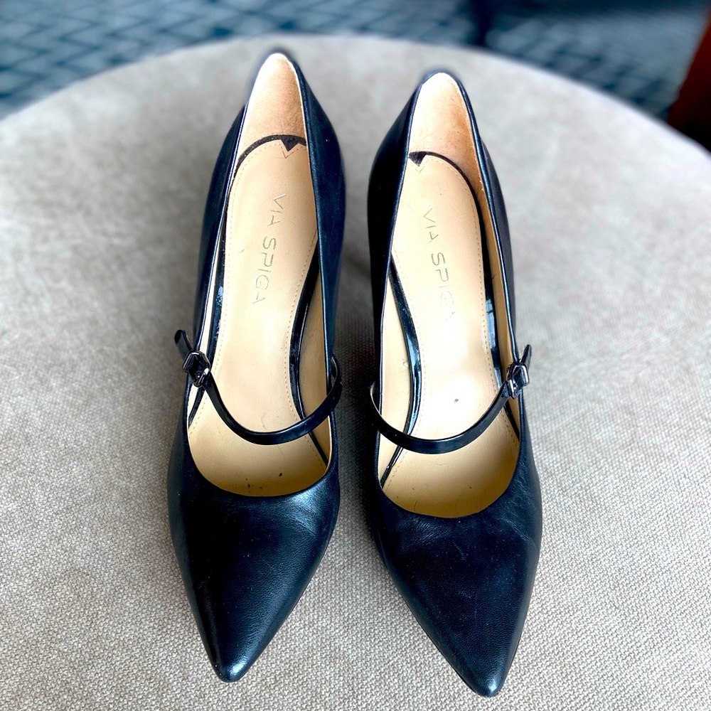 Black Leather Via Spiga Mary Jane Pumps - 7.5